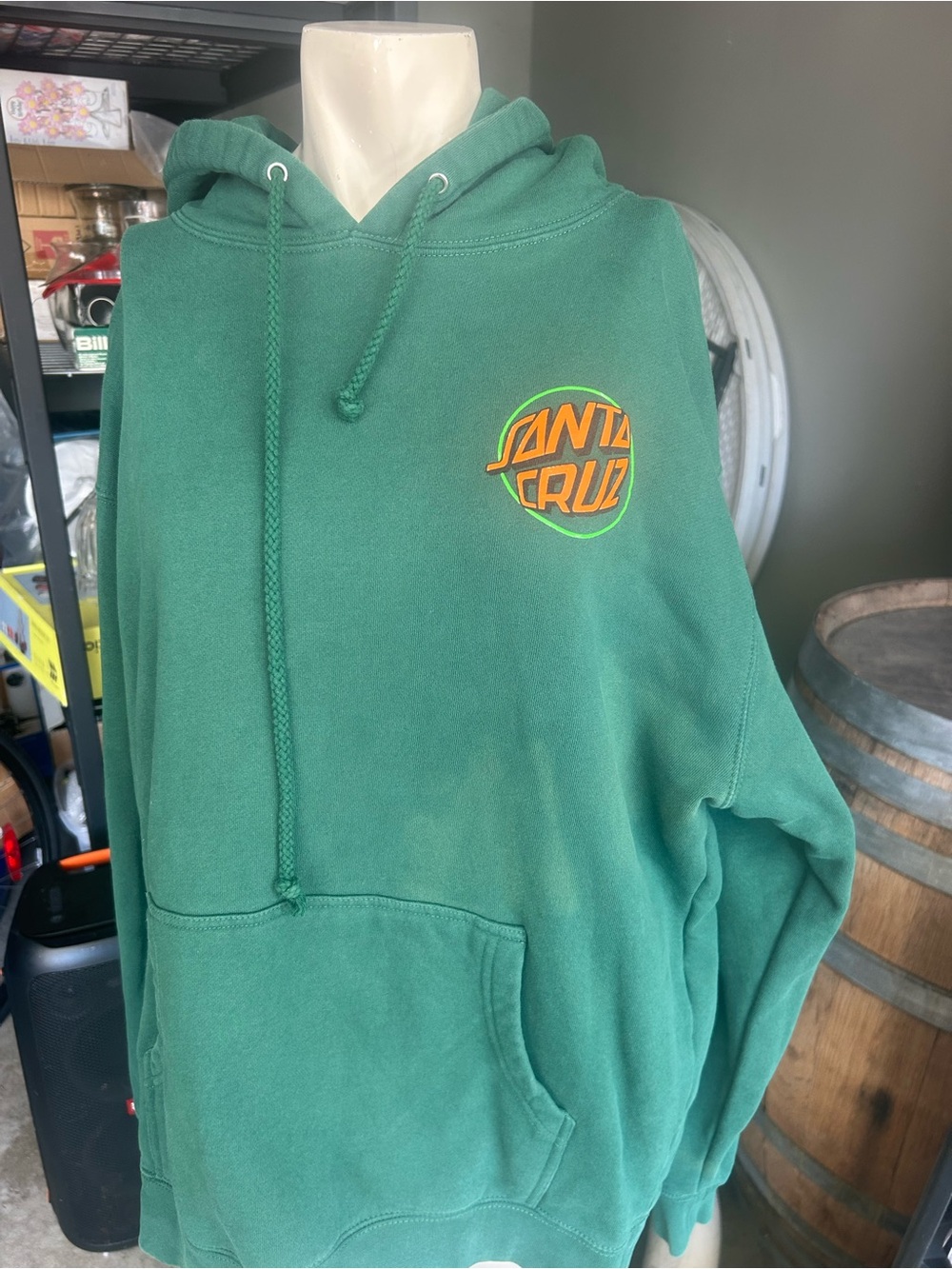 Santa Cruz Skateboard Toxic Hand Green Faded Worn Hoodie Sz medium as is